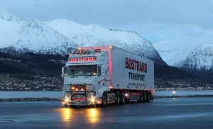 truck-2391940_1280-300x182 truck-2391940_1280